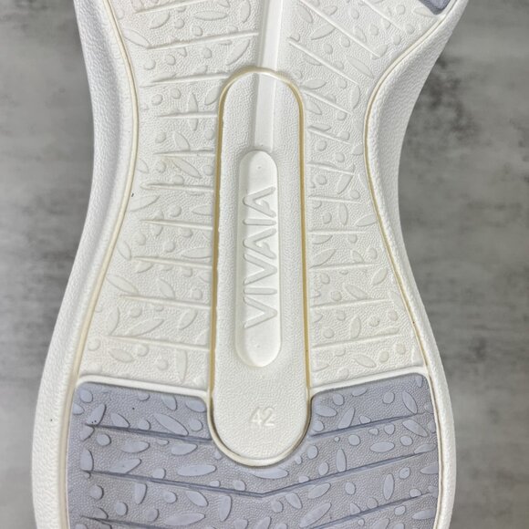 Vivaia Water Repellant Urban Sneaker Boots - Women's Size EU 42 / US 10.5 - Gray - Picture 10 of 10